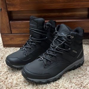 Merrell Men's Thermo Akita Mid Waterproof Boots